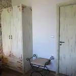Lydia * Κατομέρι